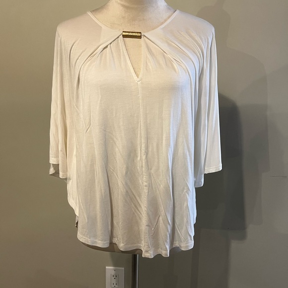 Ella Moss Tops - Ella Moss xs cream color dome sleeve shirt
